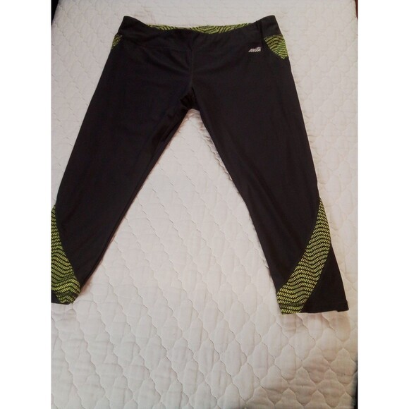 Women's Avia Gray/Green Capri Athletic Pants Measures Extra Large No Tag - Picture 10 of 11